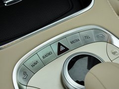 2014款 S500L 4.7T 自动 两驱