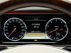 2014款 S500L 4.7T 自动 两驱