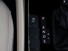 2013款 1.8TSI DSG 政府采购版