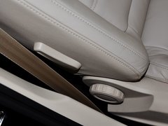 2013款 1.8TSI DSG 政府采购版
