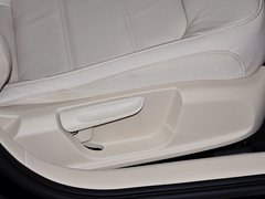 2013款 1.8TSI DSG 政府采购版