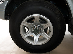 2009款 2.2L 手动 两驱 7座