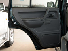 2009款 2.2L 手动 两驱 7座