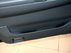 2009款 2.2L 手动 两驱 7座