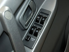 2009款 2.2L 手动 两驱 7座