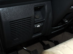 2009款 2.2L 手动 两驱 7座