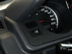 2009款 2.2L 手动 两驱 7座