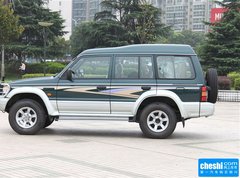2009款 2.2L 手动 两驱 7座