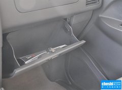 2009款 2.2L 手动 两驱 7座