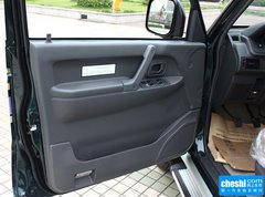 2009款 2.2L 手动 两驱 7座