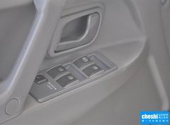 2009款 2.2L 手动 两驱 7座