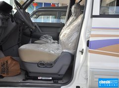 2009款 2.2L 手动 两驱 7座
