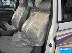 2009款 2.2L 手动 两驱 7座