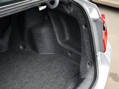 2013款 1.8L 自动 豪华版