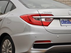 2013款 1.8L 自动 豪华版