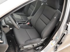 2013款 1.8L 自动 豪华版