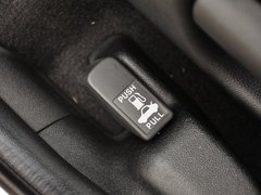2013款 1.8L 自动 豪华版