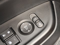 2013款 1.8L 自动 豪华版