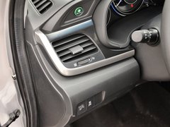 2013款 1.8L 自动 豪华版