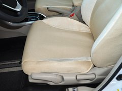 2013款 1.8L 自动 豪华版