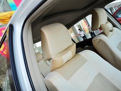 2013款 1.8L 自动 豪华版