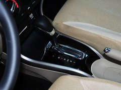2013款 1.8L 自动 豪华版