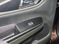 2013款 1.8L 自动 旗舰版