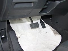 2013款 1.8L 自动 旗舰版