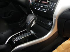 2013款 1.8L 自动 旗舰版