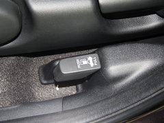 2013款 1.8L 自动 旗舰版