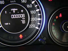 2013款 1.8L 自动 旗舰版