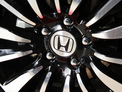 2013款 1.8L 自动 旗舰版