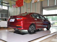 2013款 1.8L 自动 旗舰版