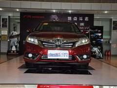 2013款 1.8L 自动 旗舰版