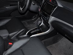 2013款 1.8L 自动 旗舰版