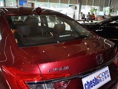 2013款 1.8L 自动 旗舰版