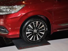 2013款 1.8L 自动 旗舰版
