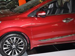 2013款 1.8L 自动 旗舰版