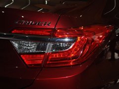 2013款 1.8L 自动 旗舰版