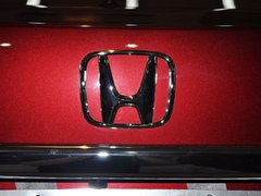 2013款 1.8L 自动 旗舰版