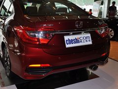2013款 1.8L 自动 旗舰版