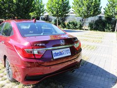 2013款 1.8L 自动 旗舰版
