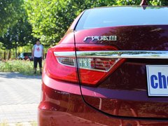 2013款 1.8L 自动 旗舰版