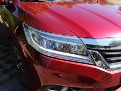 2013款 1.8L 自动 旗舰版