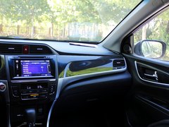 2013款 1.8L 自动 旗舰版