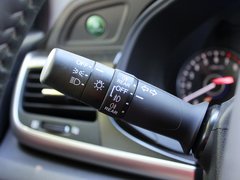 2013款 1.8L 自动 旗舰版