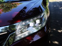 2013款 1.8L 自动 旗舰版