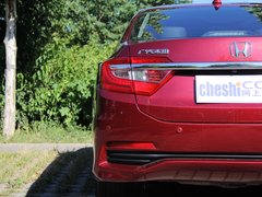 2013款 1.8L 自动 旗舰版