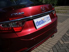 2013款 1.8L 自动 旗舰版