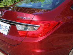 2013款 1.8L 自动 旗舰版